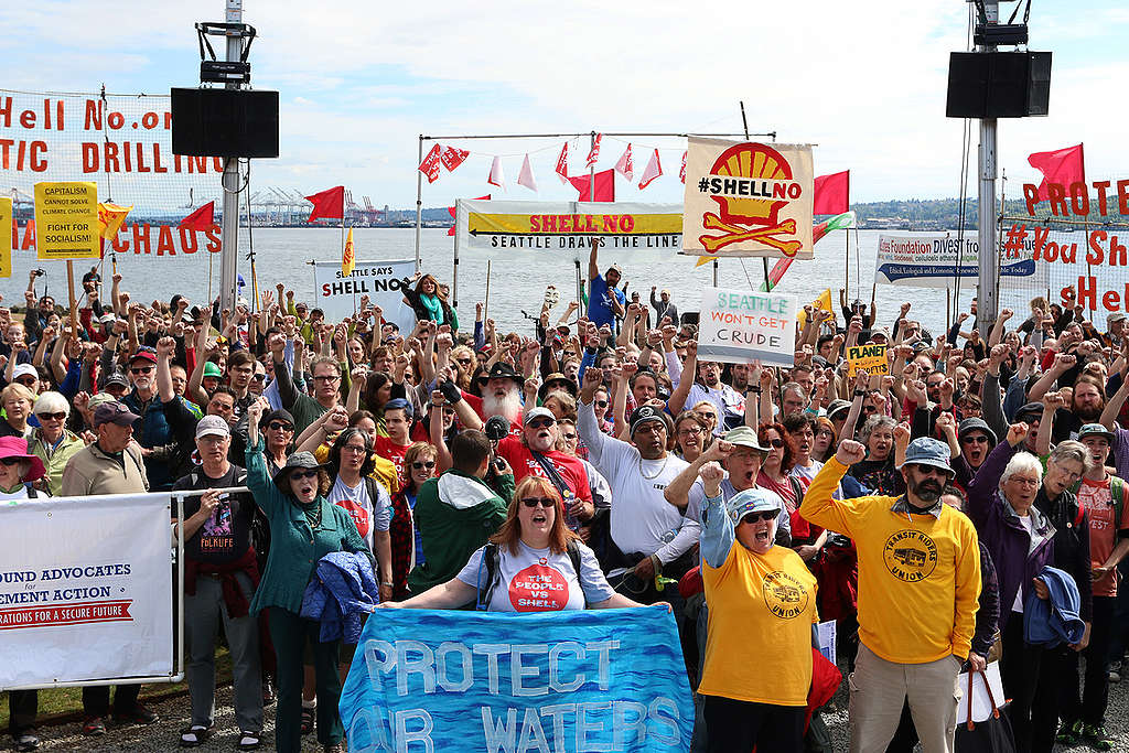 2015年，綠色和平為保護北極向殼牌石油倡議，停止惡化氣候變遷。