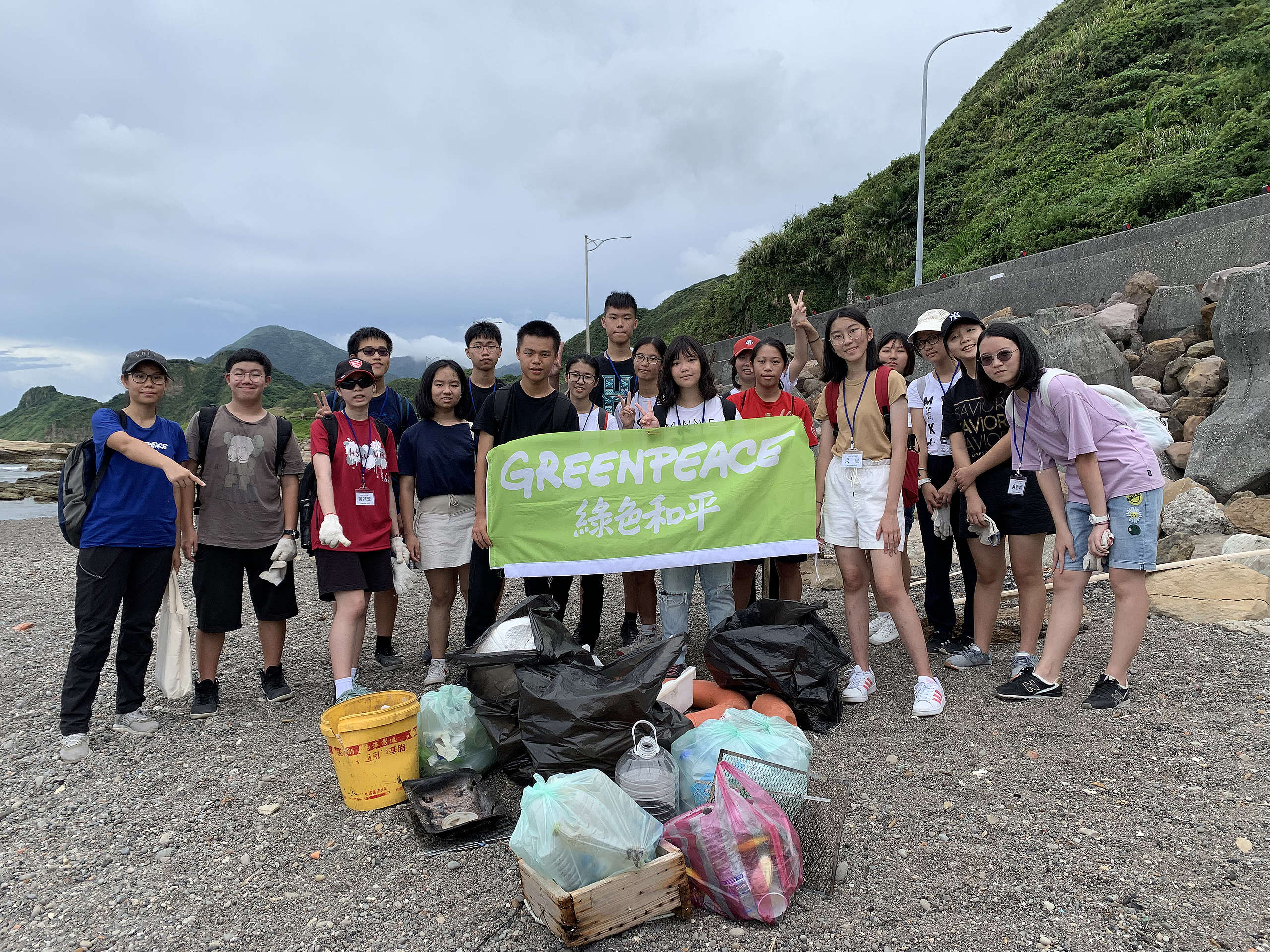 透過海廢快篩的活動,讓同學們體認到我們的海洋正被大量垃圾污染,進而思考如何從源頭解決問題。