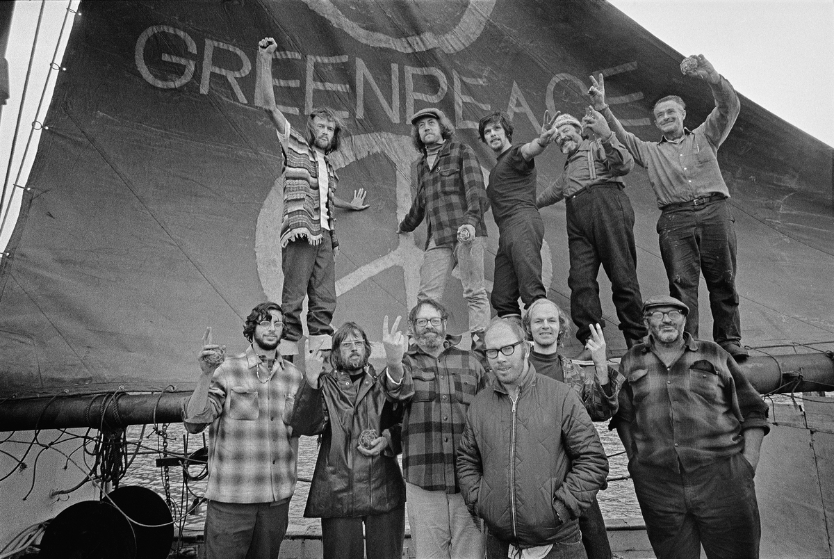 1971年，綠色和平的12名創始成員由加拿大溫哥華啟航，準備前往阿拉斯加的安奇卡島，阻止美國政府在該自然保護區進行核爆試驗。© Greenpeace / Robert Keziere