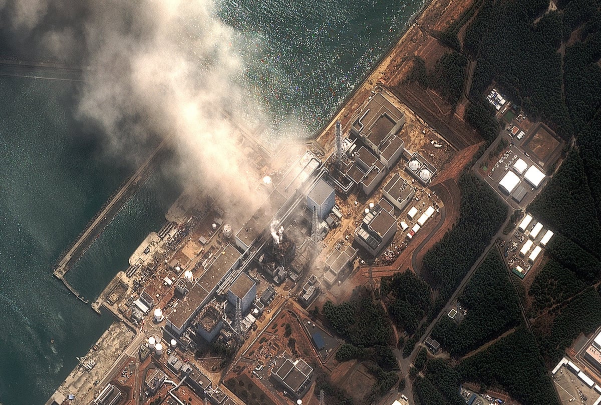 2011年3月11日,地震、海嘯引發驚動全球的福島核災,這是人類史上第一次在同一座核電廠中,有超過一個反應爐發生核災;更是繼車諾比核災後第二起最嚴重7級核子事故,顛覆人們對核災應變計畫的想像。