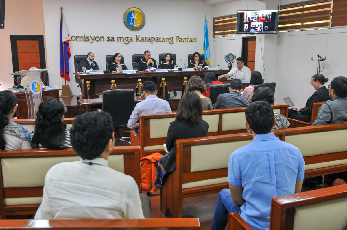 2018年8月，菲律賓人權委員會於馬尼拉舉辦公聽會，請願的組織、在地社區於現場見證，要求向碳排大戶展開調查，為助長氣候變遷及侵害人權負起責任。