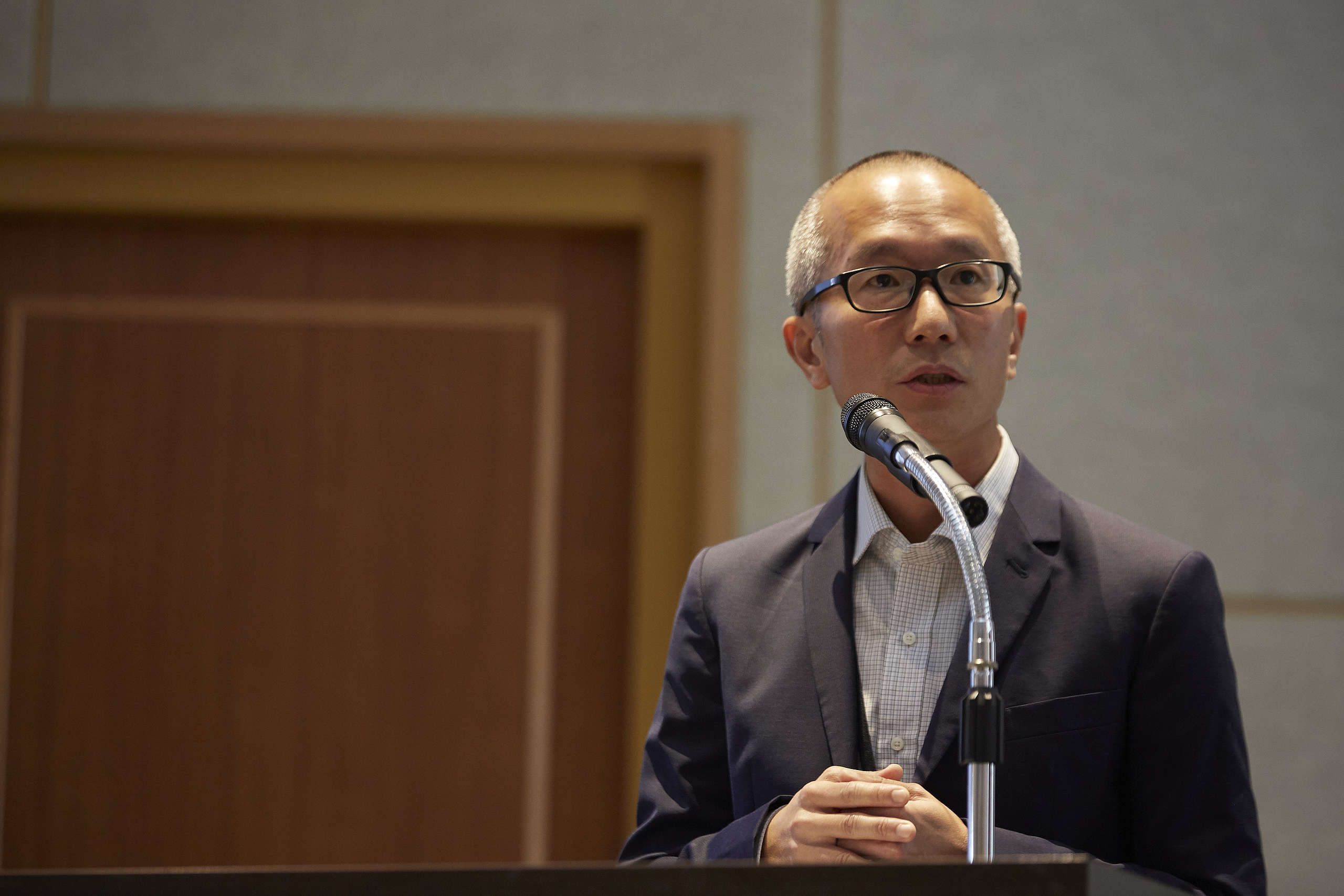 綠色和平東亞分部執行總監施鵬翔認為，未來十年對於能否有效減緩氣候危機至關重要，期待與日本辦公室的密切合作，能夠在東亞地區的環境工作上發揮最大加成效果。