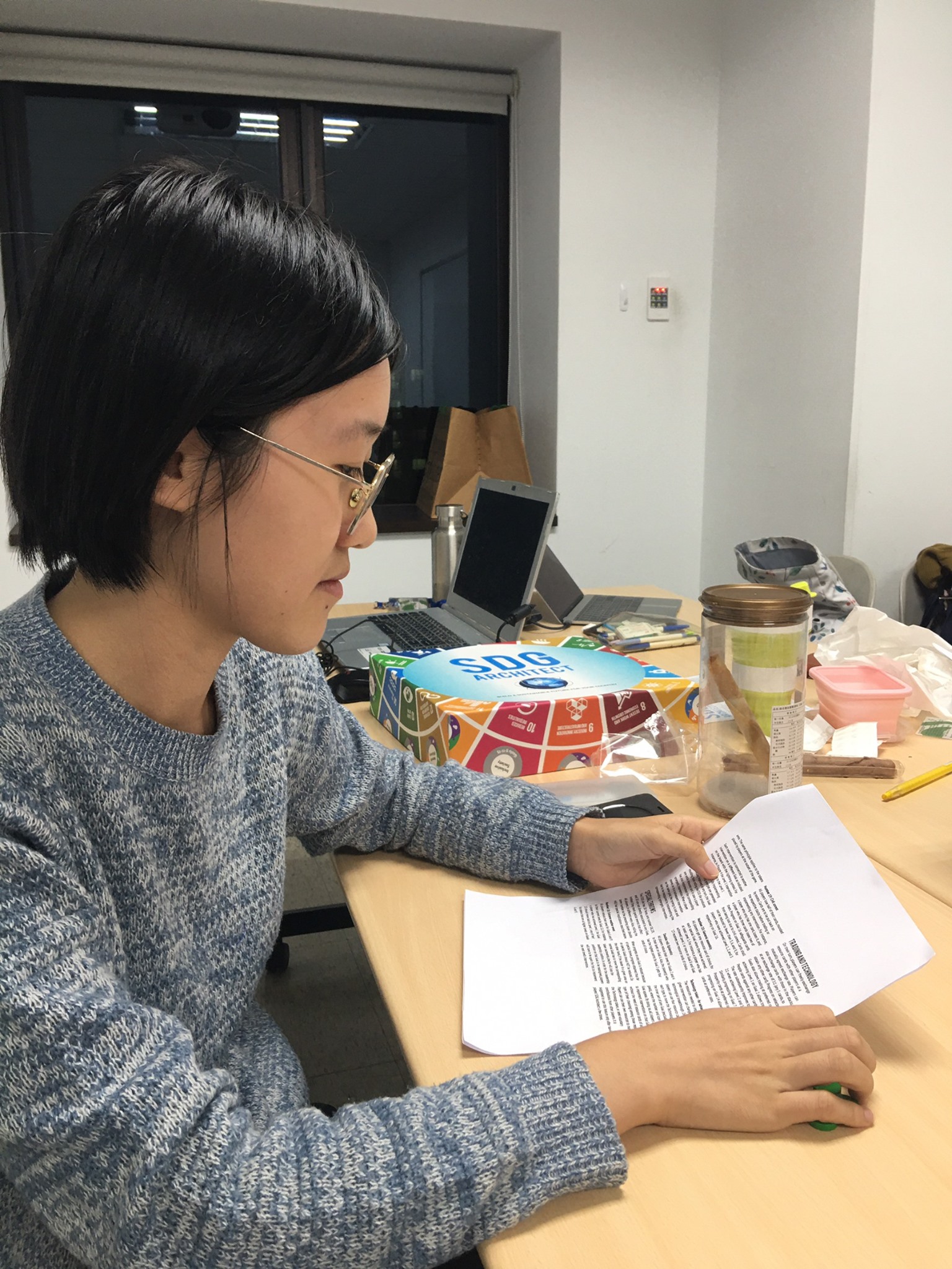 臺大「氣候行動社」的陳欣期待自己與同儕在氣候運動中,可以兼具傾聽、溝通與行動的能力,串連社會每個角落。