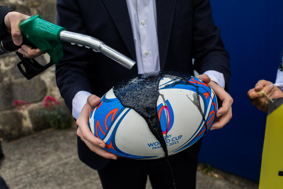 Rugby World Cup 2023: No to TotalEnergies Sponsorship Action in France. © Emeric Fohlen / Greenpeace