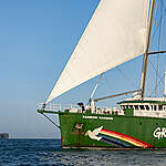 Rainbow Warrior Thailand Ship Tour 2024 in Ang Thong National Park. © Baramee  Temboonkiat / Greenpeace