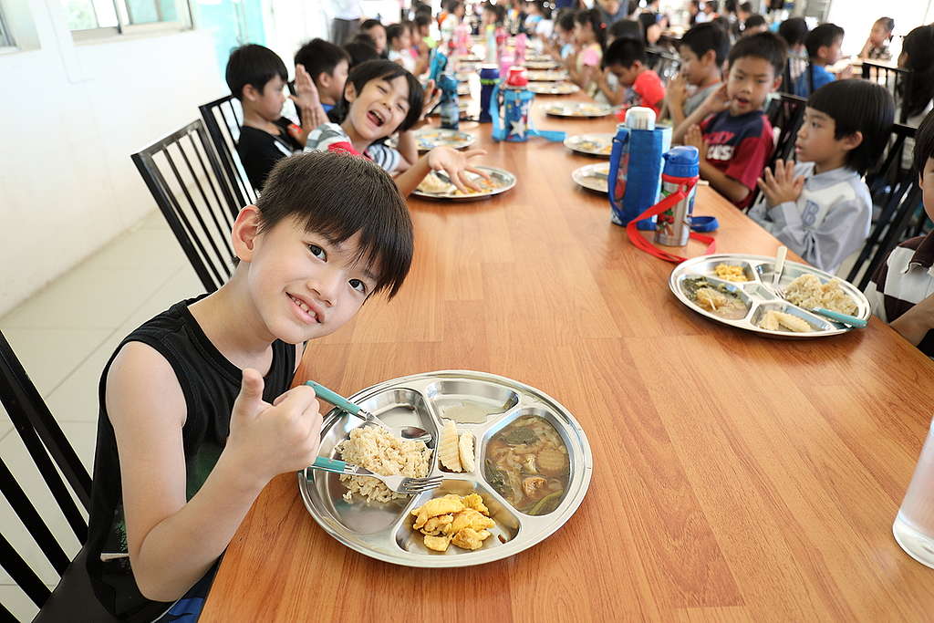 2nd Year of 'We Grow' Project in Bangkok. © Roengchai Kongmuang / Greenpeace 2nd Year of 'We Grow' Project in Bangkok. © Roengchai Kongmuang / Greenpeace