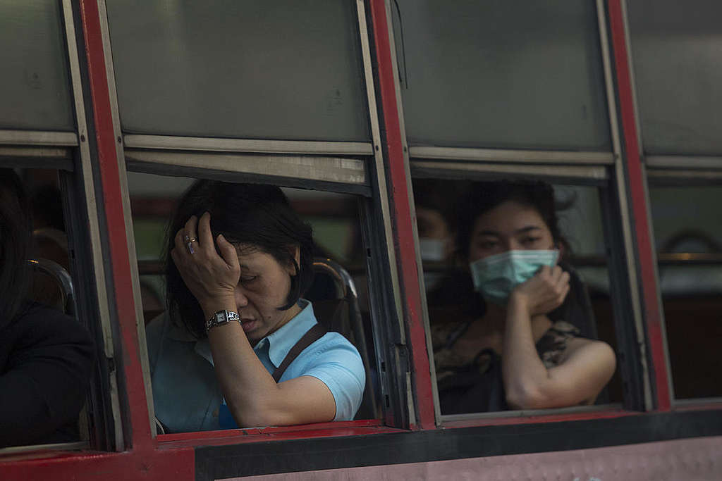 Toxic Smog in Bangkok. © Chanklang Kanthong / Greenpeace