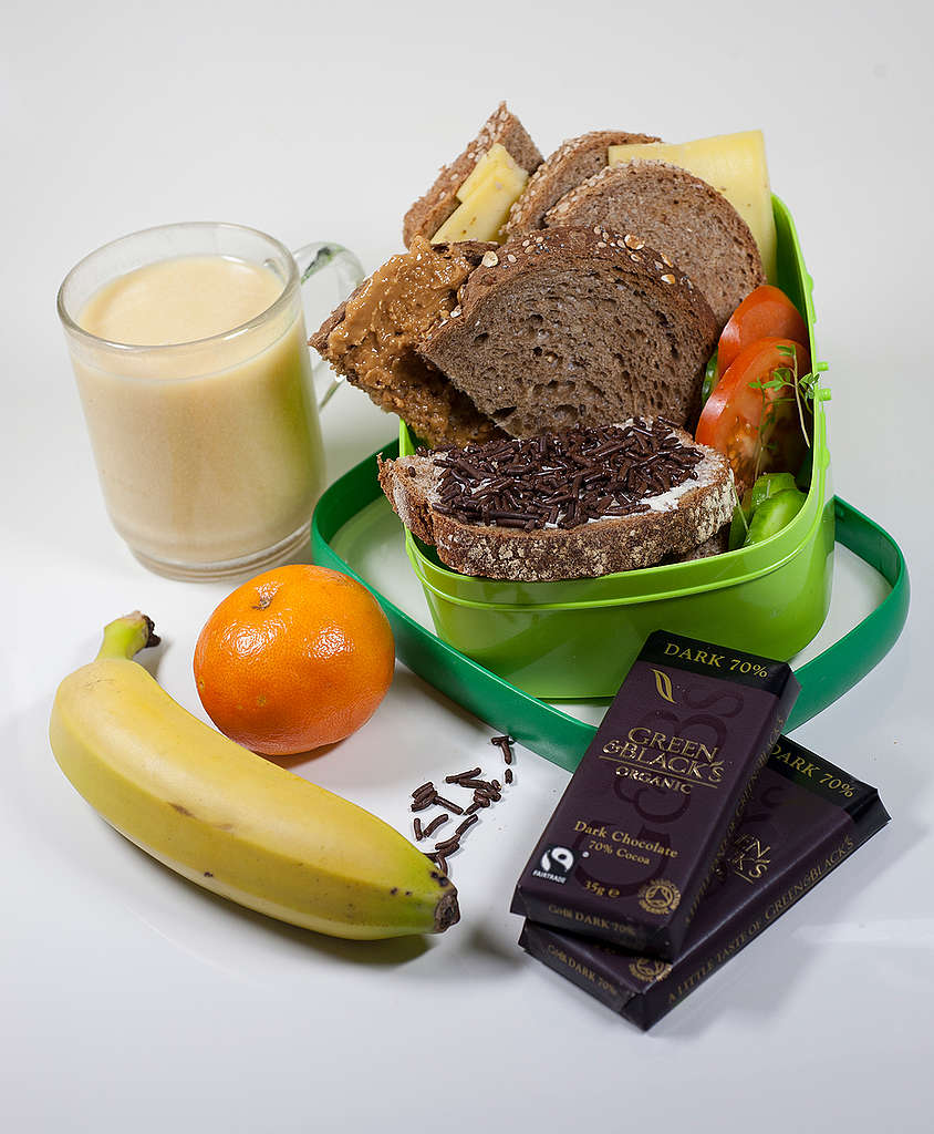 Biological Lunchbox. © Greenpeace / Gerda Horneman