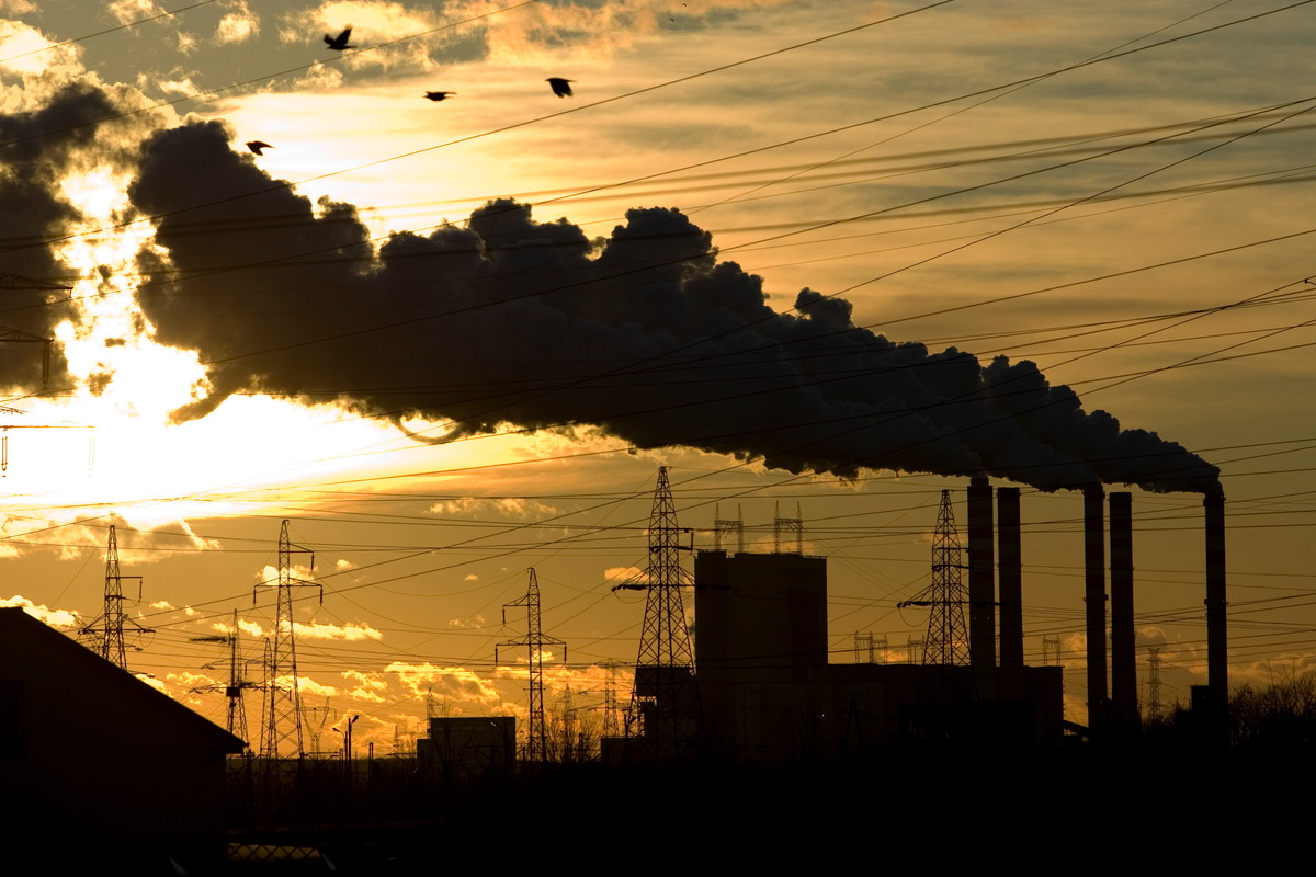 Elektrownia Patnów Coal Fired Power Station in Poland. © Greenpeace / Nick Cobbing