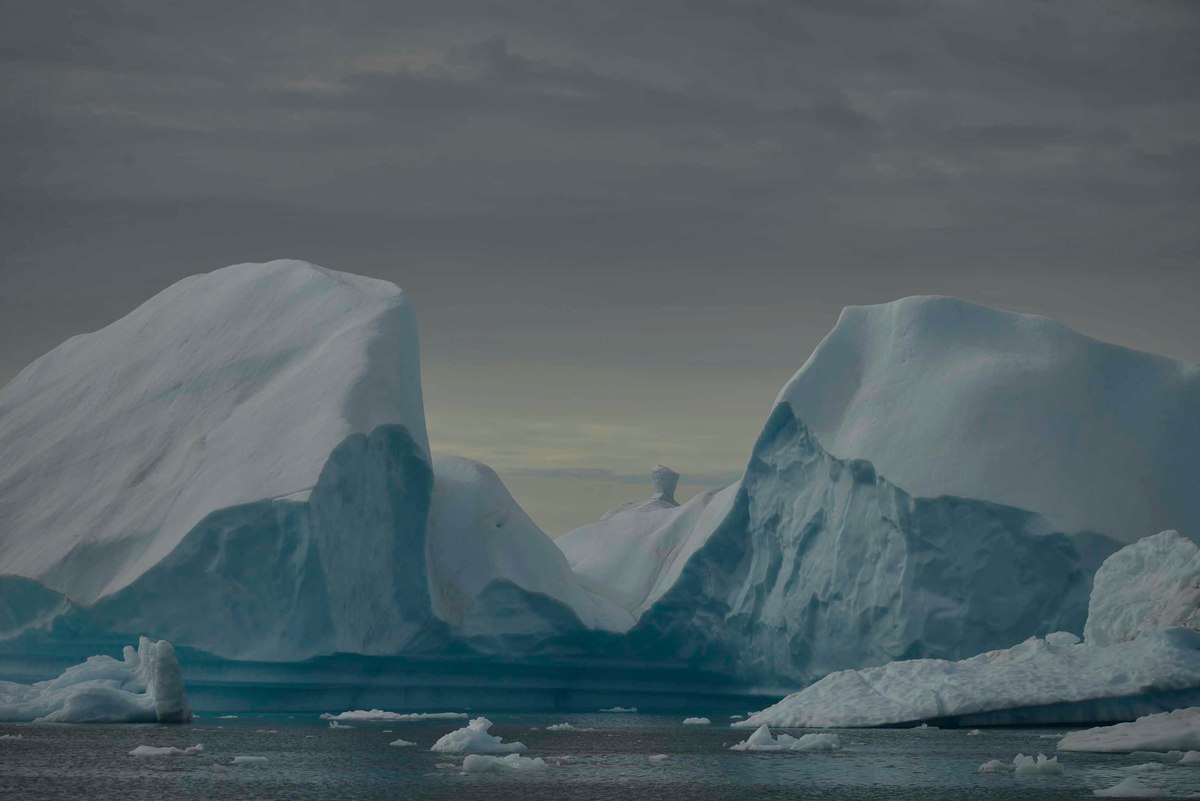 Icescape in Greenland. © Pedro Armestre / Greenpeace