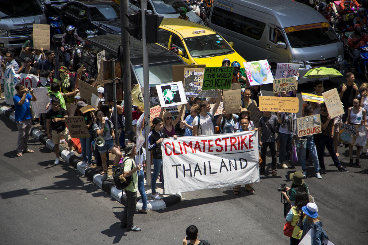 Fridays for Future Student Protest in Bangkok. Biel Calderon / Greenpeace