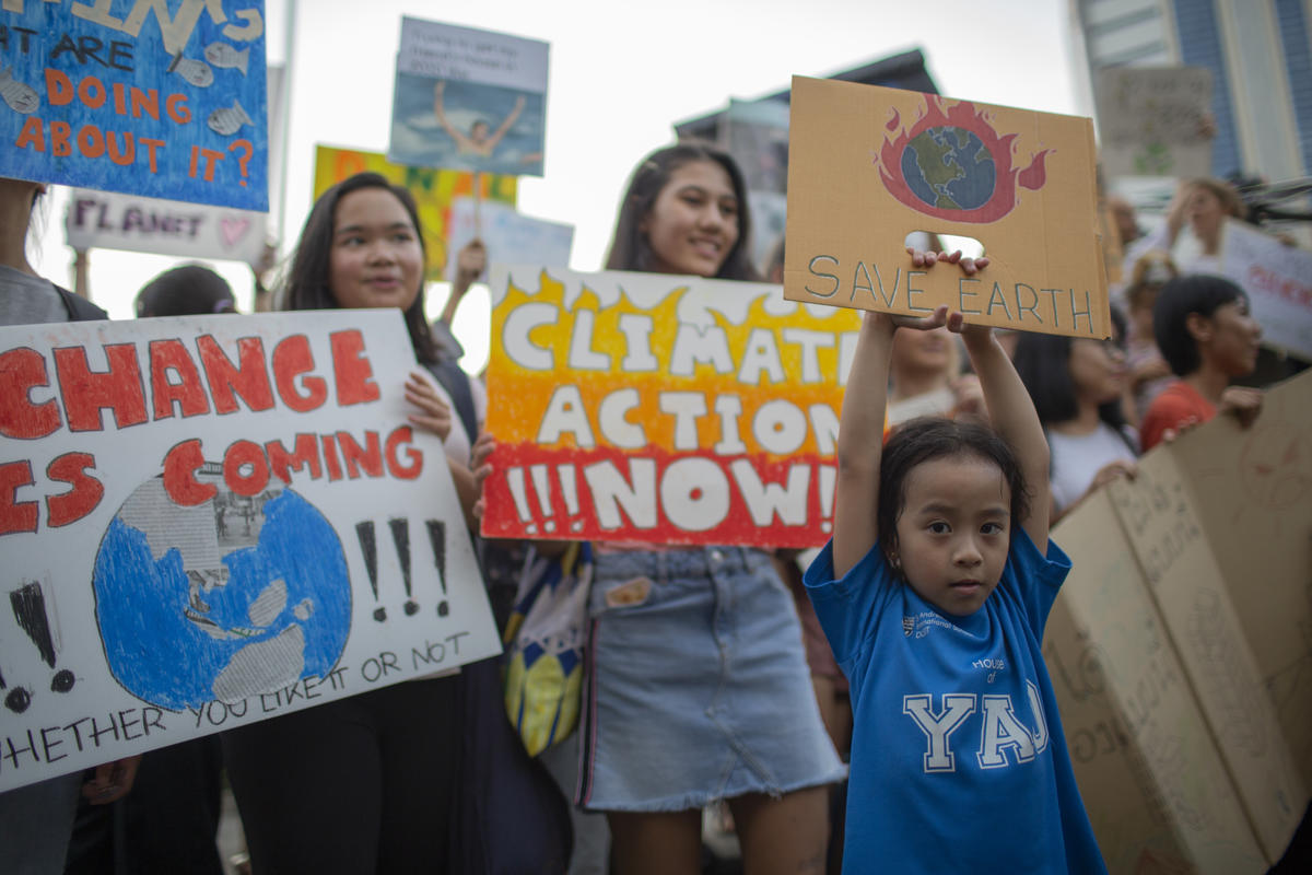 Global Climate Strike in Bangkok. © Chanklang  Kanthong / Greenpeace