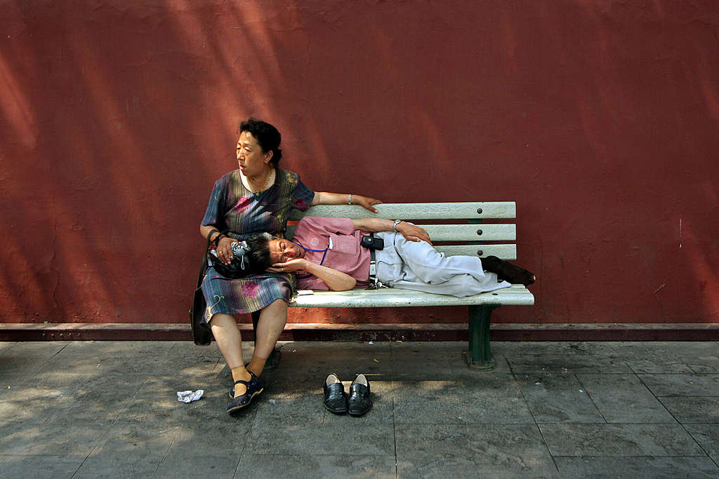 Heat Wave Documentation in China. © Greenpeace / Natalie Behring Heat Wave Documentation in China. © Greenpeace / Natalie Behring
