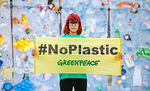 Plastic Wave in Zagreb. © Nevio  Smajic / Greenpeace
