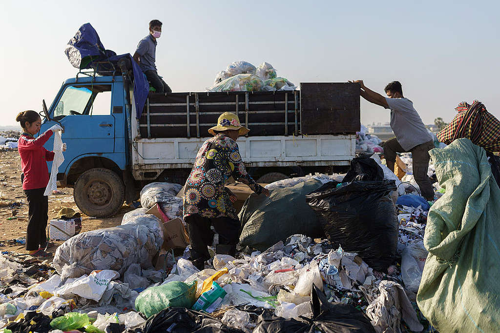 Waste Pickers, Cambodia. Waste Pickers, Cambodia.