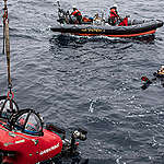 Submersible Dive In Antarctica. © Marizilda Cruppe / Greenpeace