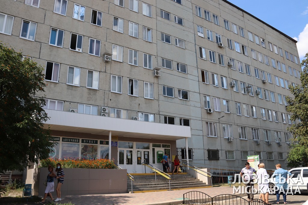 Сонячні панелі вже в дорозі: Лозівська лікарня перемогла в конкурсі “Сонце для України”