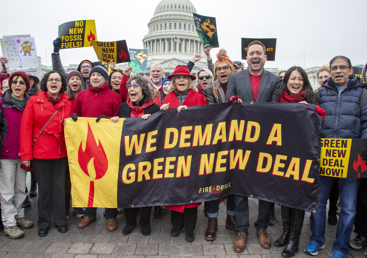 Twelfth Fire Drill Friday in Washington DC. © Tim Aubry / Greenpeace Twelfth Fire Drill Friday in Washington DC. © Tim Aubry / Greenpeace