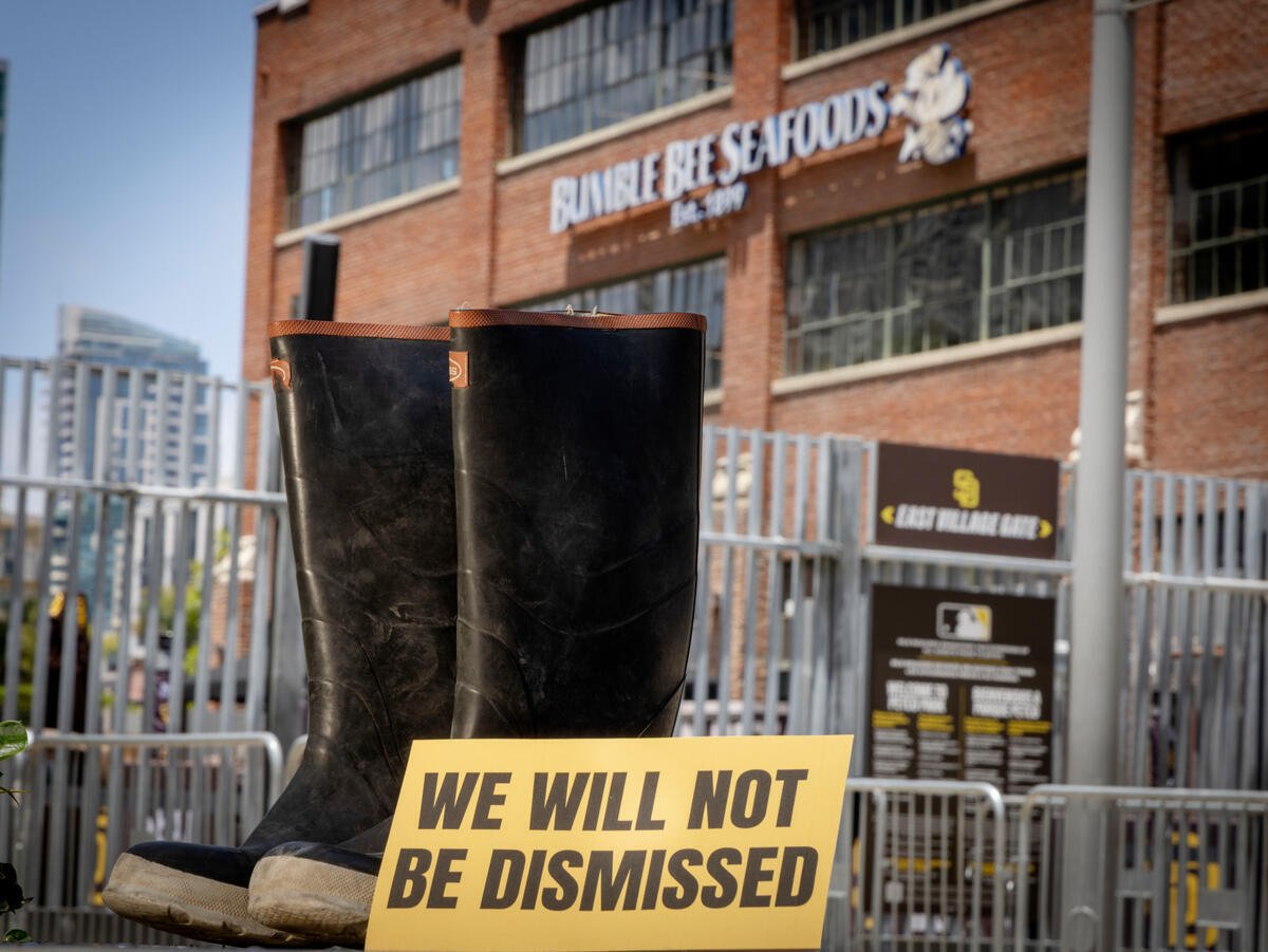 Indonesian fishers respond to Bumble Bee’s attempt to dismiss forced labor suit