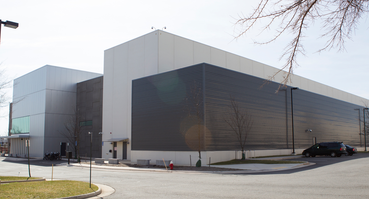 Data Center in Ashburn in USA. © Greenpeace / Robert Meyers