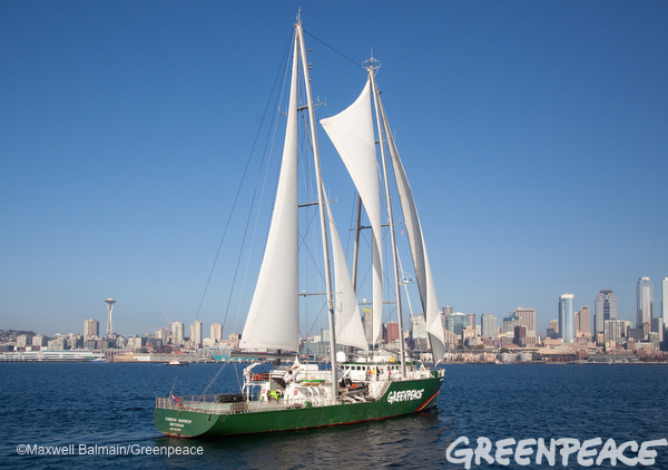 SailingintoSeattle.jpg