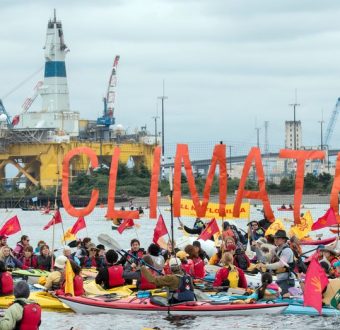 Paddle in Seattle Flotilla Protest